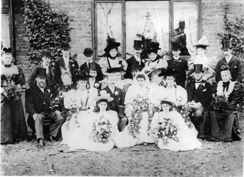 Pretty Wedding at Christ Church, Manchester, Gertrude Annie Saull - Robert Edward Kilburn, 7th November 1895