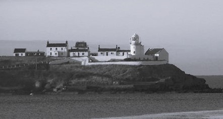 Roches Point Lighthouse, Courtesy: Peter Newbold Lighthouse from the Swansea- Cork ferry CC BY-SA 2.0. 
Reproduced under Creative Licence